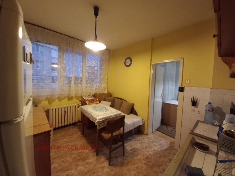 Продава  4-стаен град Русе , Център , 110 кв.м | 88186588 - изображение [3]