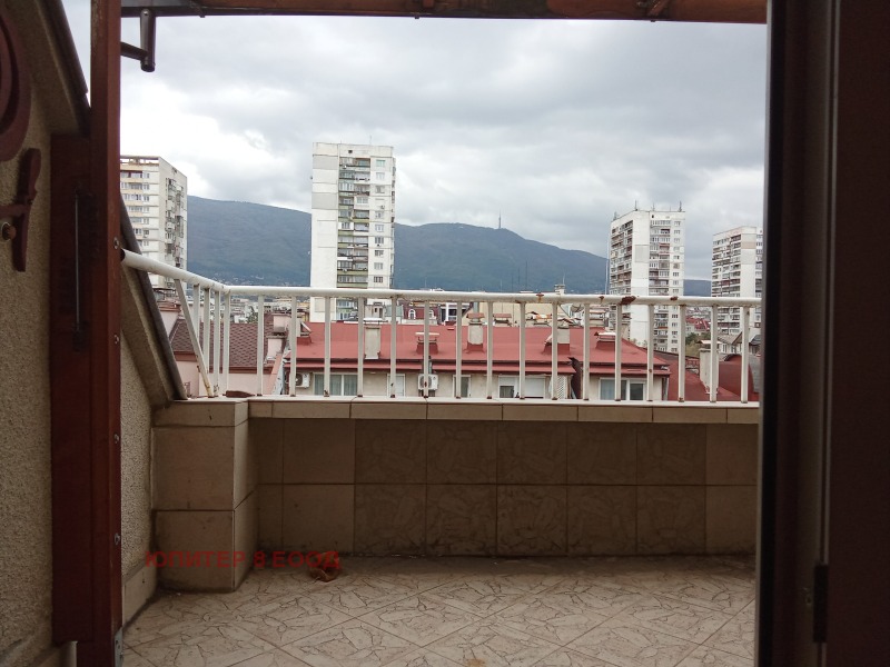 Продава АТЕЛИЕ, ТАВАН, гр. София, Борово, снимка 14 - Апартаменти - 52831382