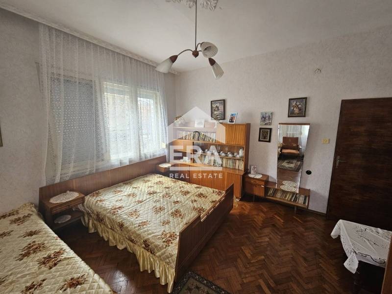 Продава  Етаж от къща област Бургас , гр. Поморие , 140 кв.м | 23604606 - изображение [10]