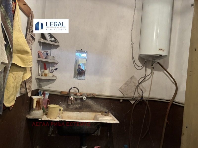 Продава КЪЩА, с. Ракита, област Плевен, снимка 10 - Къщи - 52411040