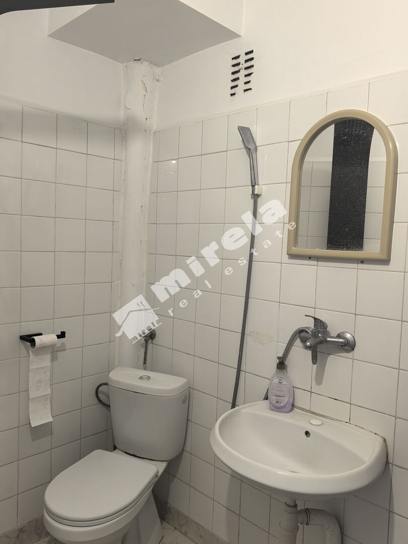 Продава 1-СТАЕН, гр. Ямбол, Център, снимка 6 - Апартаменти - 55998943