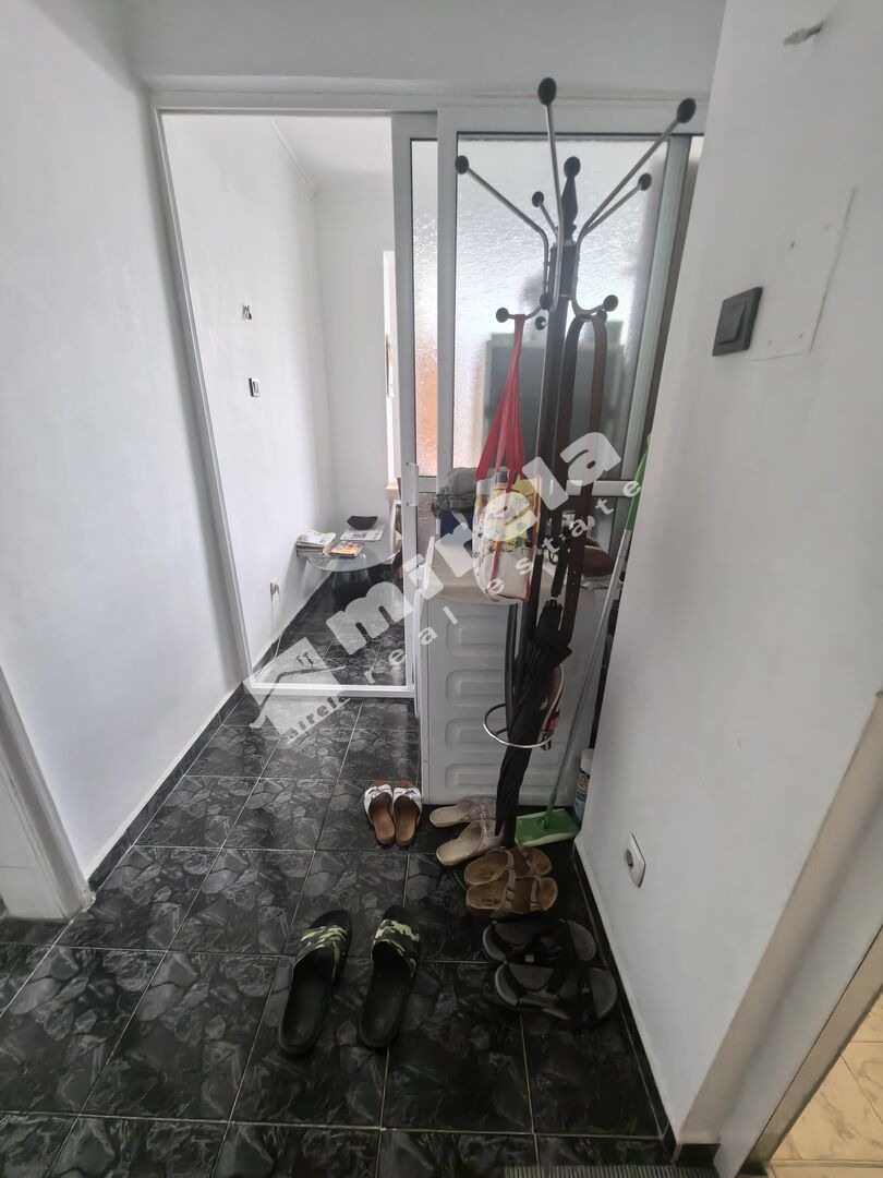 Продава 1-СТАЕН, гр. Ямбол, Център, снимка 7 - Апартаменти - 55998943