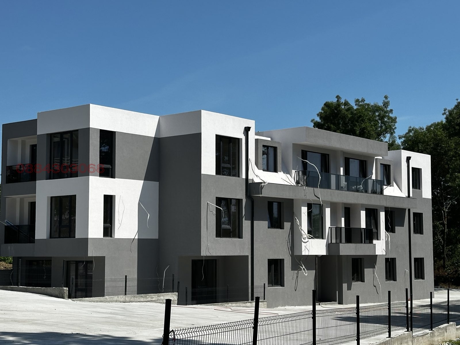 Продава 2-СТАЕН, с. Лозенец, област Бургас
