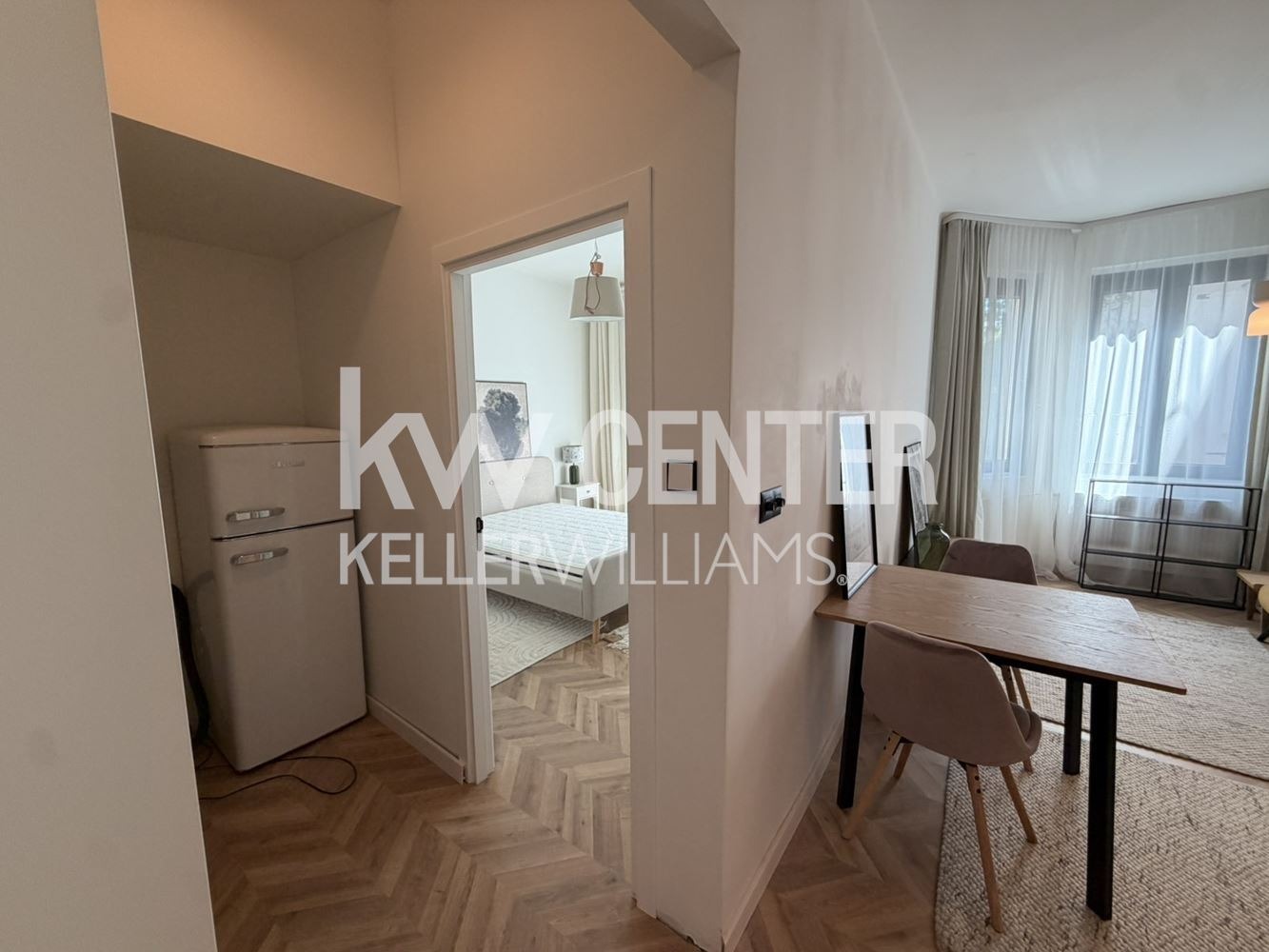 Продава 2-СТАЕН, гр. София, Докторски паметник, снимка 5 - Апартаменти - 56310544