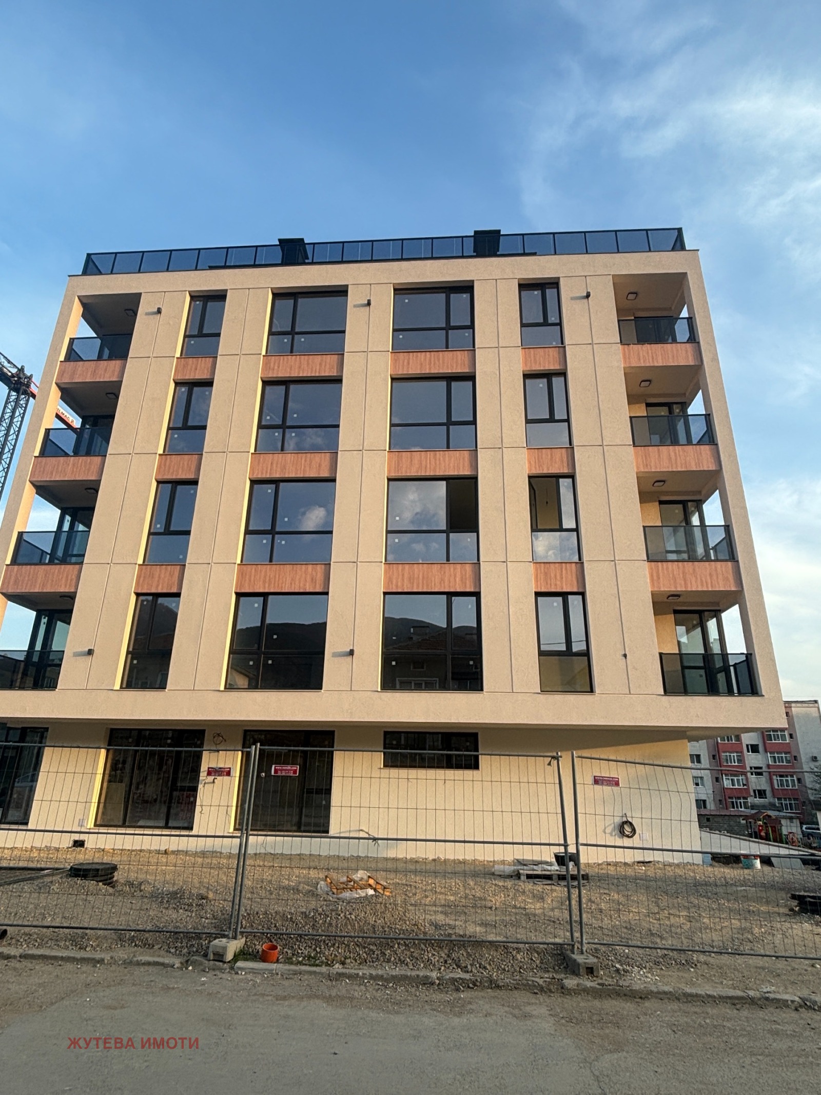 Продава 3-СТАЕН, гр. Карлово, област Пловдив, снимка 16 - Апартаменти - 54201062