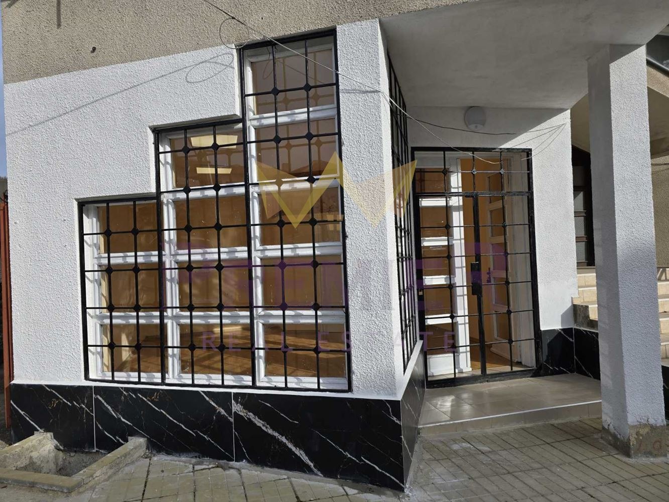 Продава ОФИС, гр. Балчик, област Добрич, снимка 10 - Офиси - 54405738