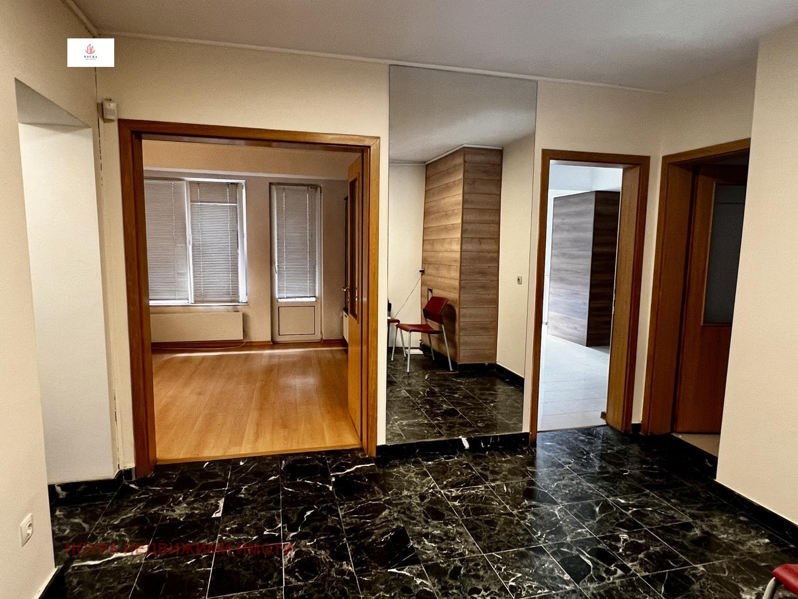 Продава ОФИС, гр. София, Медицинска академия, снимка 3 - Офиси - 56256429