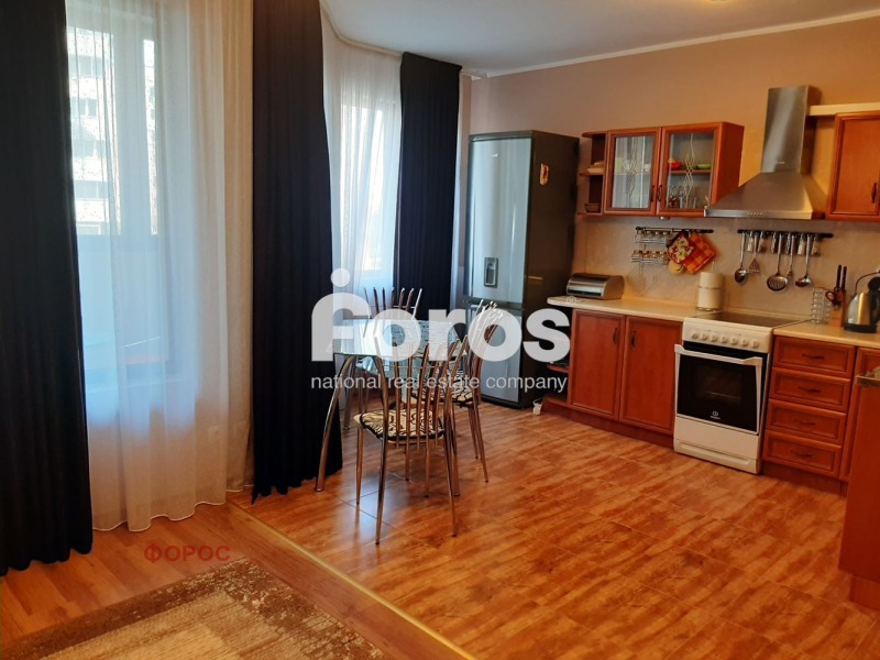 Продава 2-СТАЕН в град Бургас, Изгрев - 72 кв.м / 155 000 € » 303 153.65 лв., ФОРОС