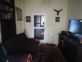 1 slaapkamer Doktorski pametnik, Sofia 2