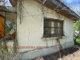 Продажба на имоти в с. Хаджи Димитър, област Добрич - изображение 2 