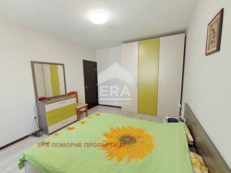 Продава 2-СТАЕН, гр. Поморие, област Бургас