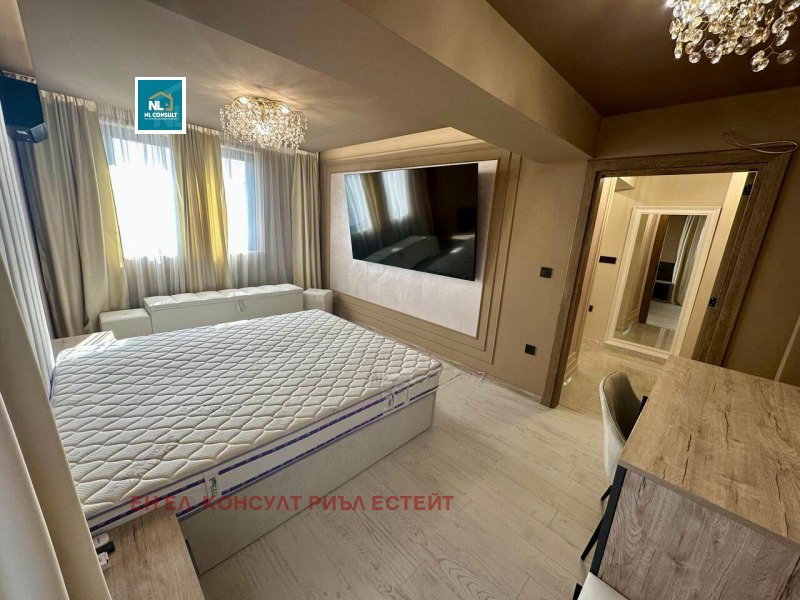 Eladó  2 hálószobás Plovdiv , Marasa , 135 négyzetméter | 37922757 - kép [8]