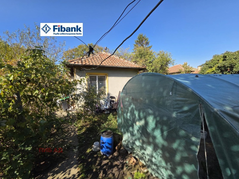 Продава КЪЩА, гр. Суворово, област Варна, снимка 4 - Къщи - 52603175