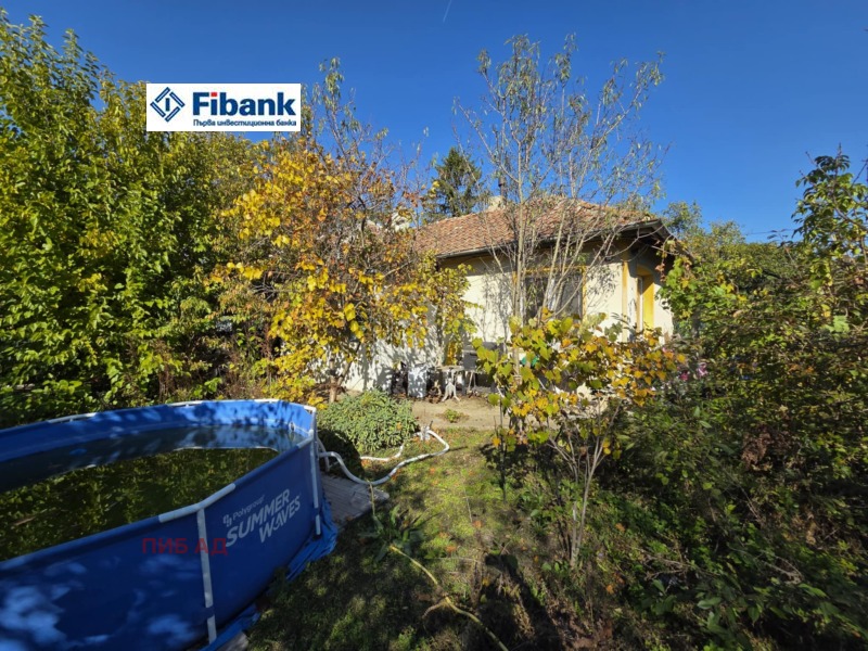 Продава КЪЩА, гр. Суворово, област Варна, снимка 3 - Къщи - 52603175