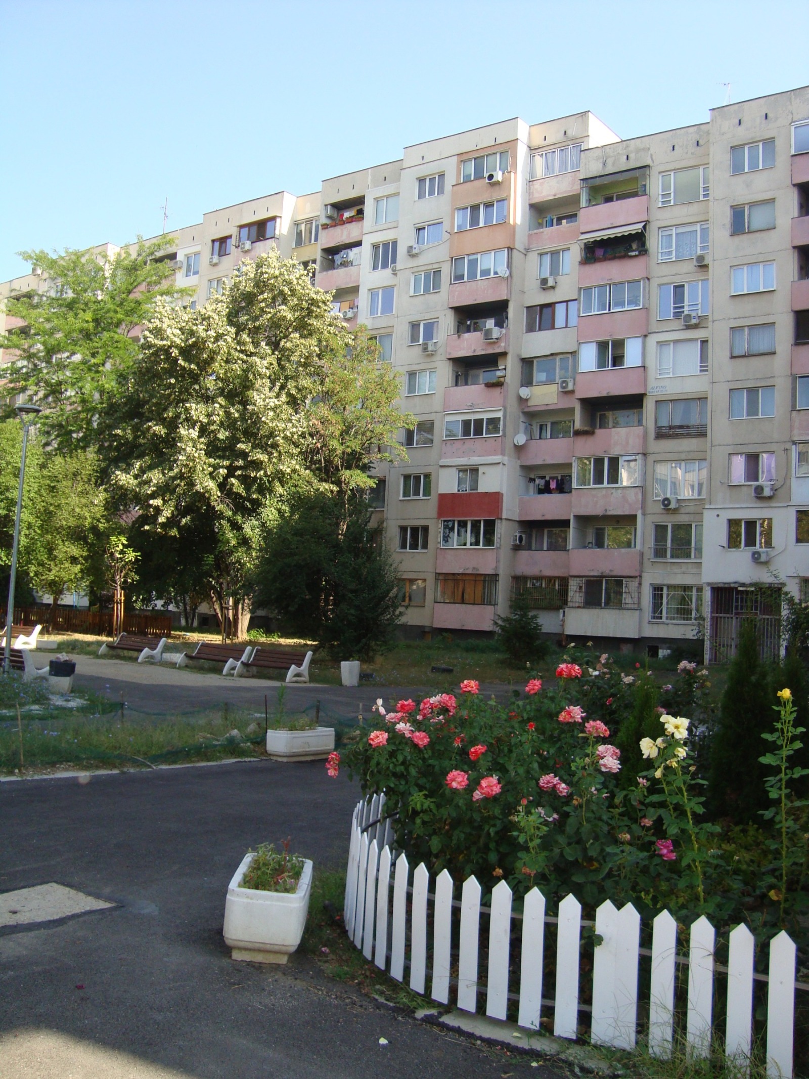 Продава 2-СТАЕН, гр. София, Дружба 2, снимка 16 - Апартаменти - 55660364