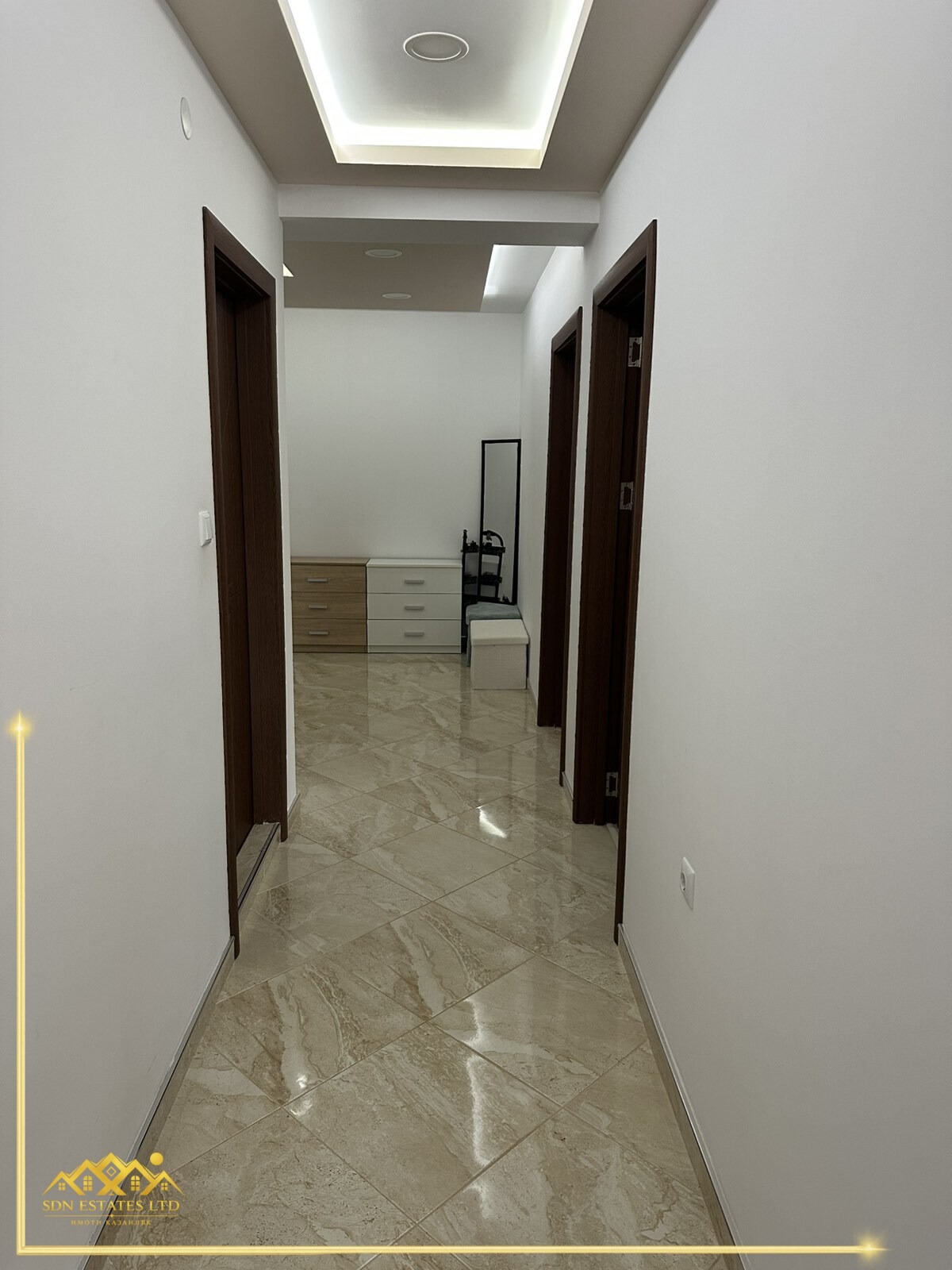 Продава 3-СТАЕН, гр. Казанлък, област Стара Загора, снимка 15 - Апартаменти - 54643251