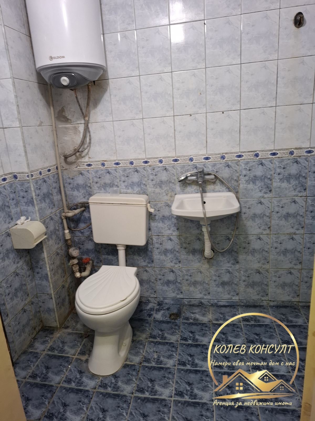 Продава ХОТЕЛ, гр. Харманли, област Хасково, снимка 3 - Хотели - 55956532