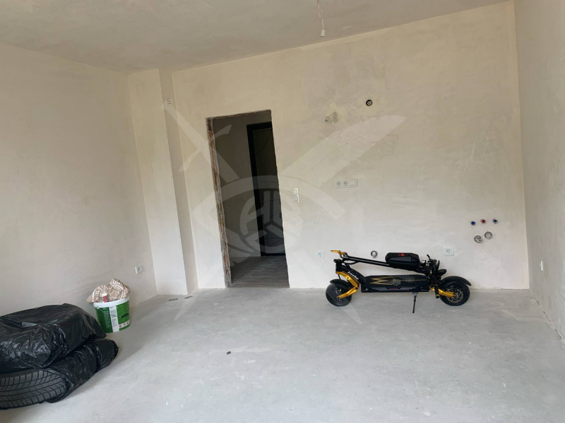 Продава  1-стаен град Варна , Изгрев , 35 кв.м | 22904795 - изображение [2]