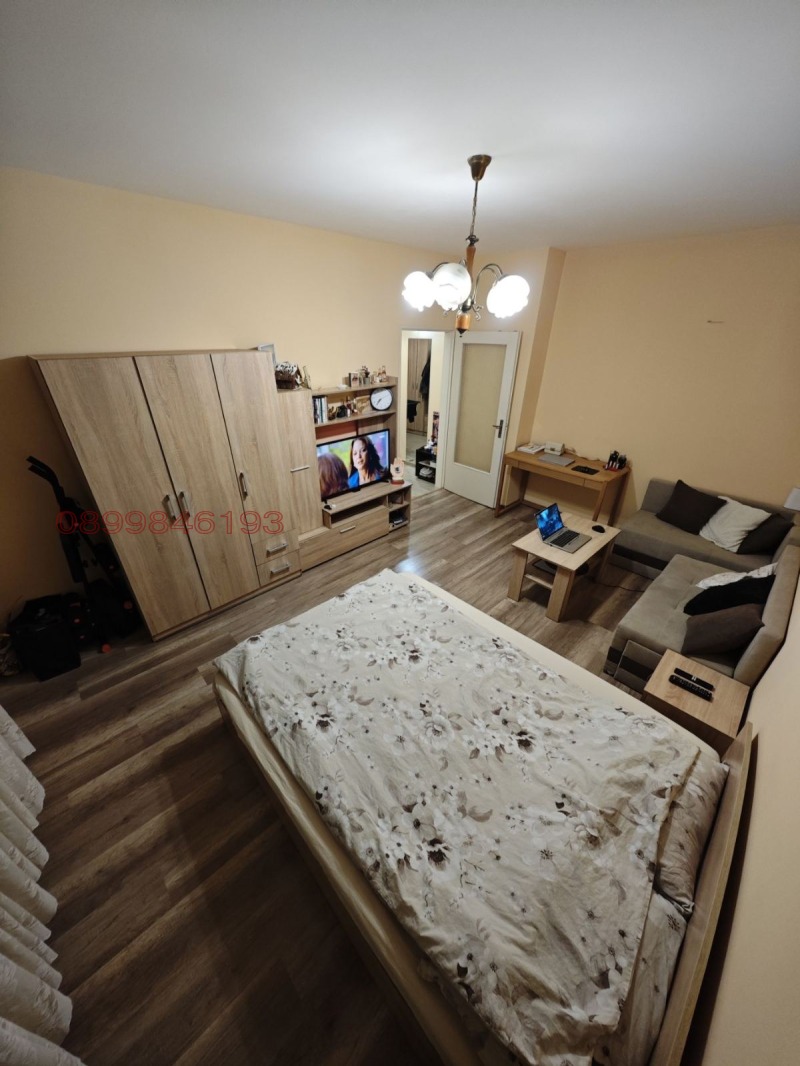 Продава 1-СТАЕН, гр. София, Дървеница