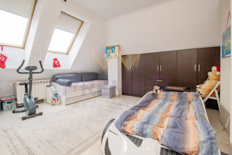 Na prodej  3 ložnice Sofia , Borovo , 140 m2 | 16759152 - obraz [7]