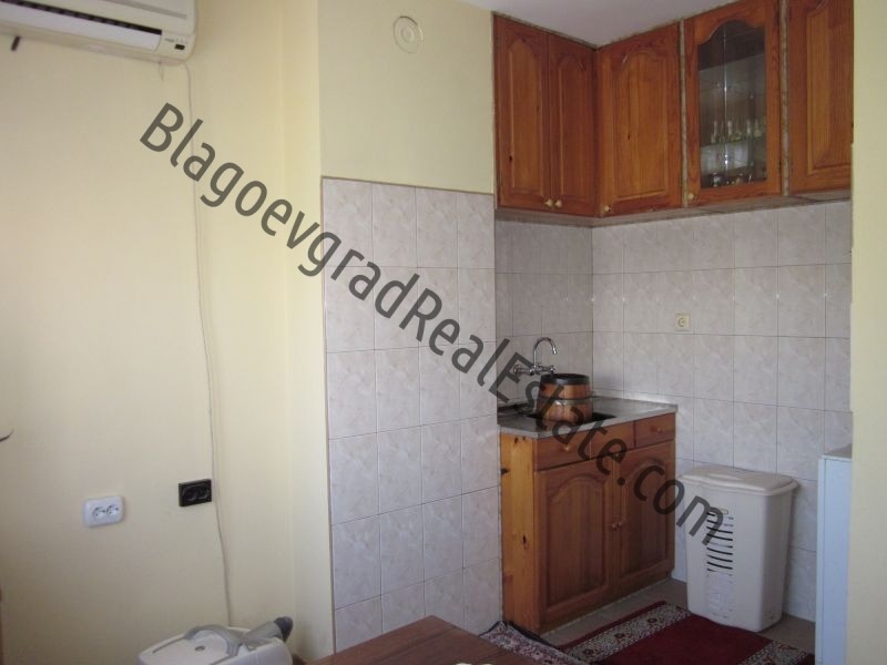 Продава МНОГОСТАЕН, гр. Благоевград, Орлова чука, снимка 15 - Апартаменти - 55848018