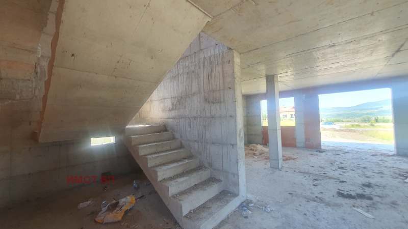 Продава  Къща област Перник , с. Рударци , 250 кв.м | 42841436 - изображение [8]