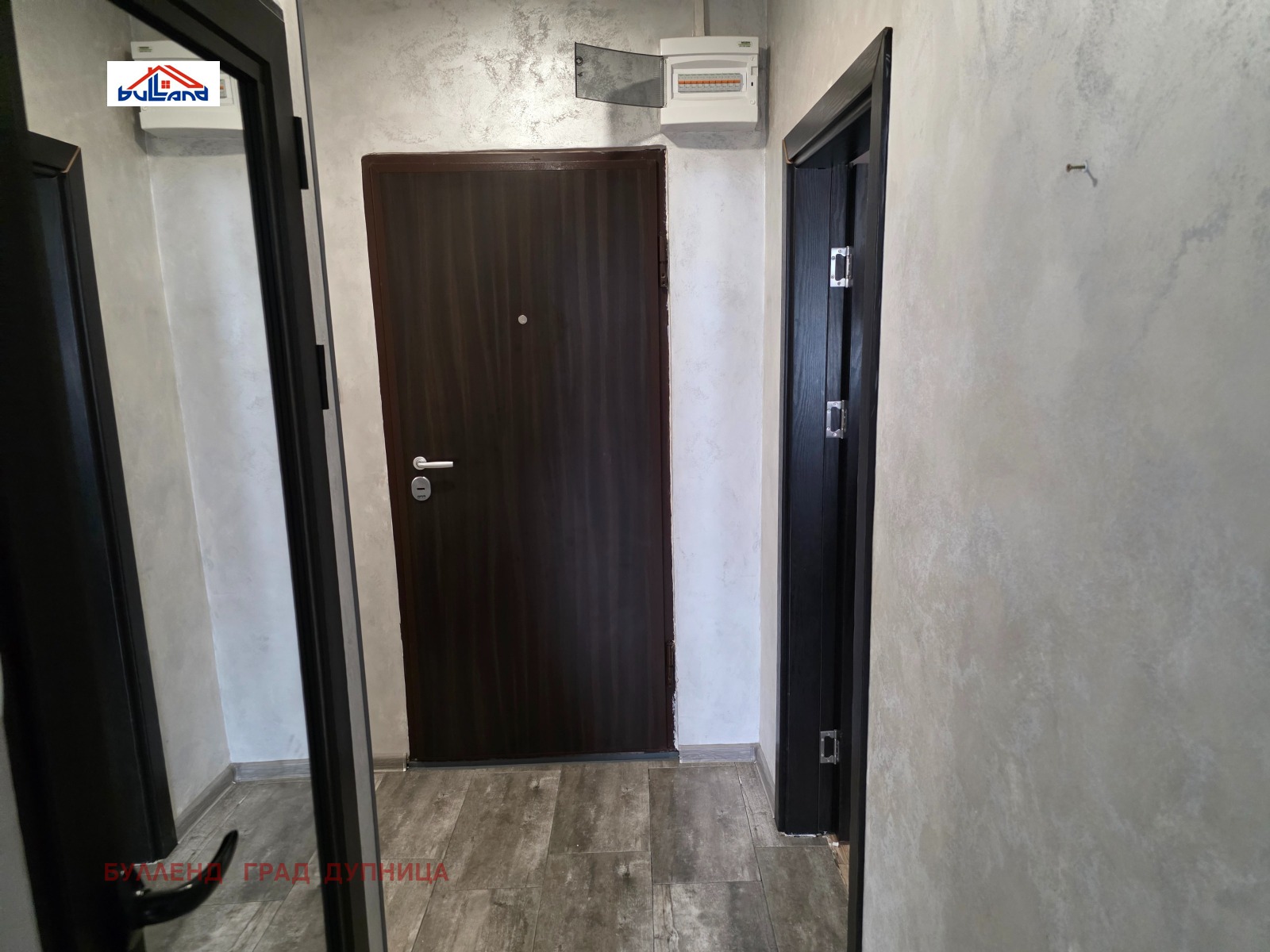 Продава 3-СТАЕН, гр. Дупница, област Кюстендил, снимка 14 - Апартаменти - 55140660