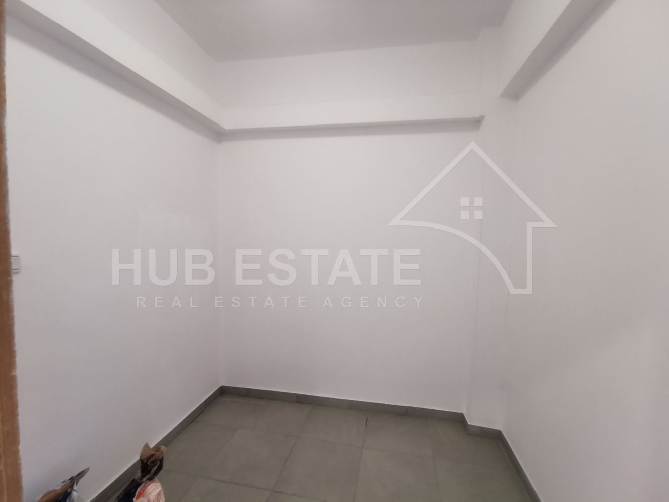 Продава ОФИС, гр. Добрич, Център, снимка 2 - Офиси - 54278022