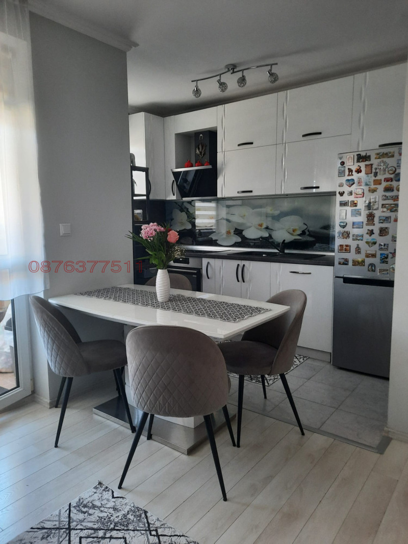 Продава 2-СТАЕН, гр. Добрич, Христо Ботев, снимка 9 - Апартаменти - 53578632