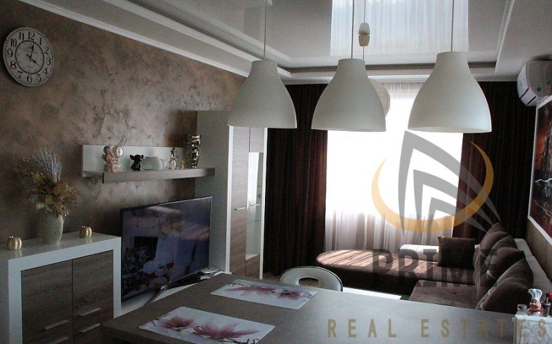 Продава 2-СТАЕН, гр. Бургас, Славейков, снимка 2 - Апартаменти - 53508197