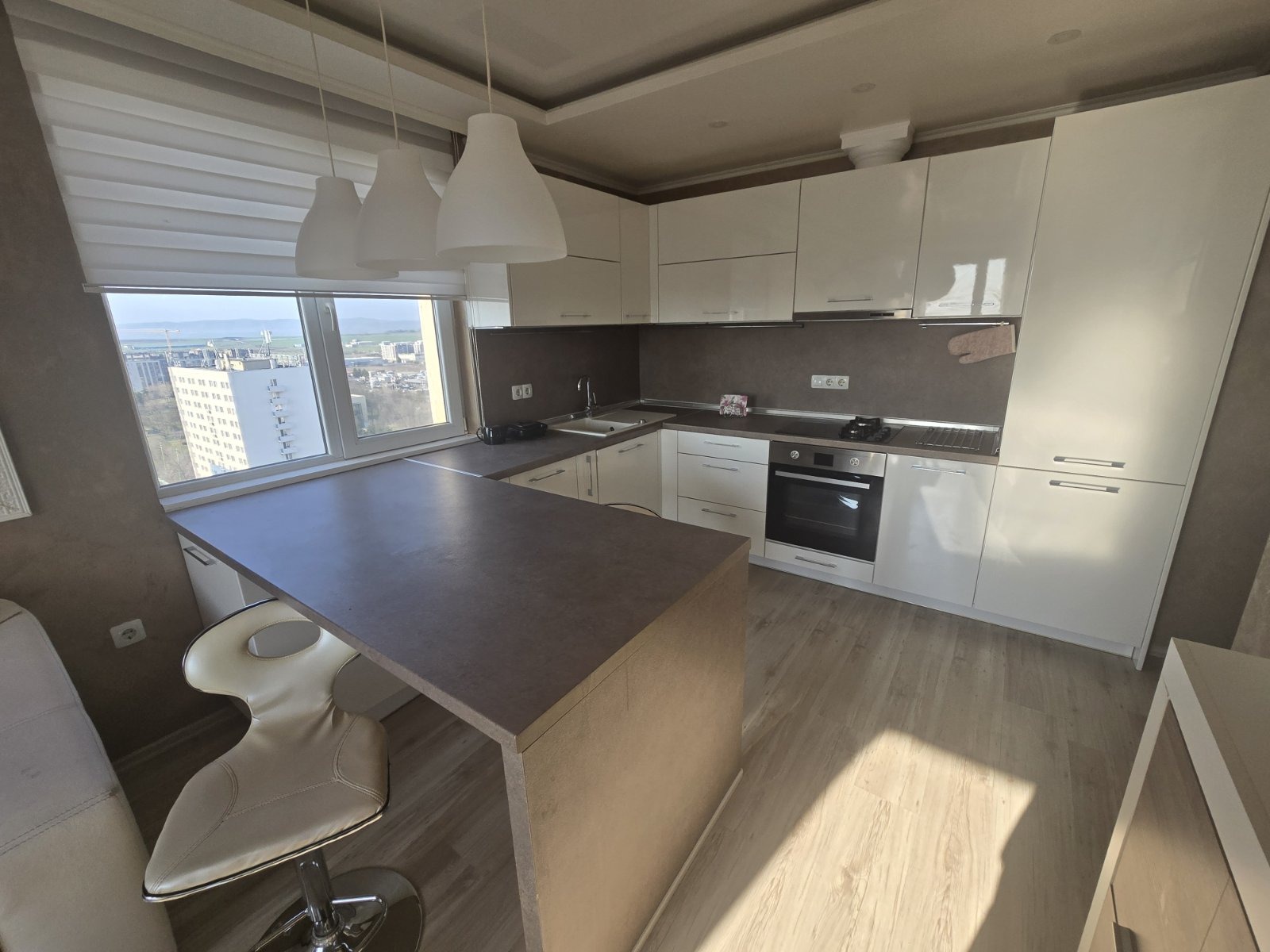 Продава 2-СТАЕН, гр. Бургас, Славейков, снимка 3 - Апартаменти - 53508197