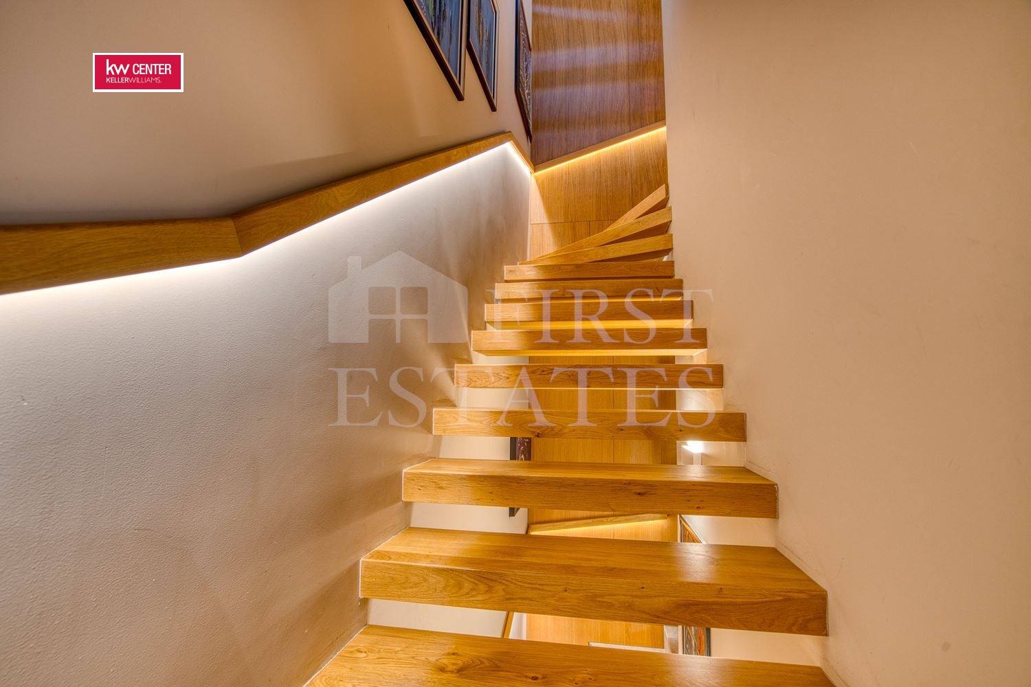 Продава КЪЩА, гр. София, Драгалевци, снимка 17 - Къщи - 55299400