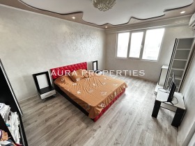 1 chambre Stefan Karadja, Razgrad 6