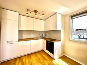 2 bedroom Lozenets, Sofia 1