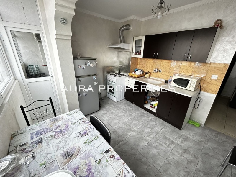 Продава 2-СТАЕН, гр. Разград, Стефан Караджа, снимка 6 - Aпартаменти - 49398488