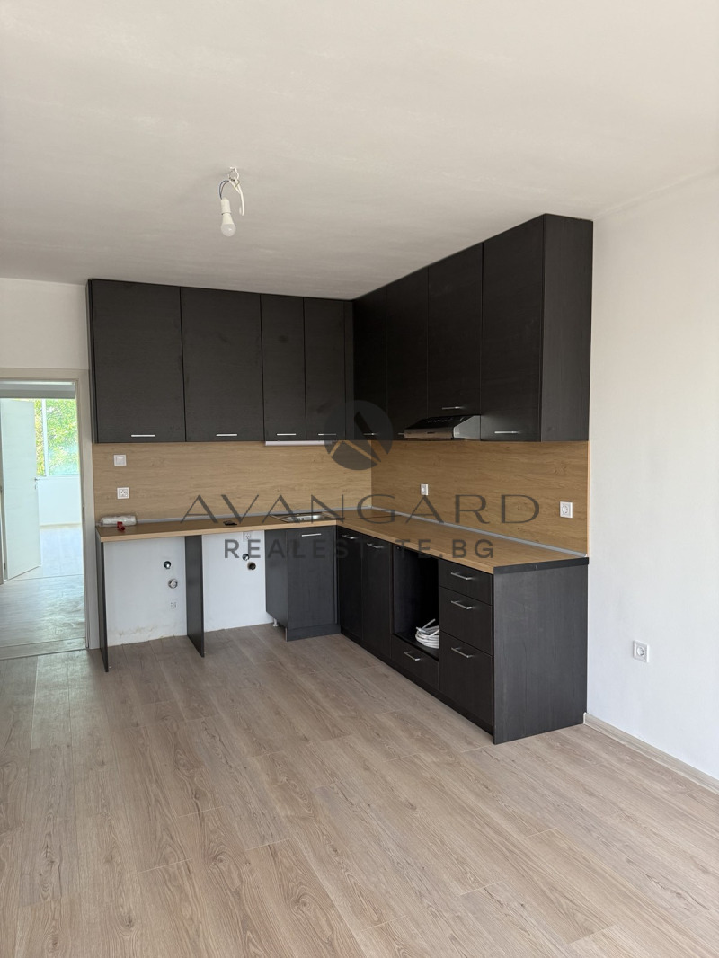 Продава 3-СТАЕН, гр. Пловдив, Кършияка, снимка 2 - Апартаменти - 47942881