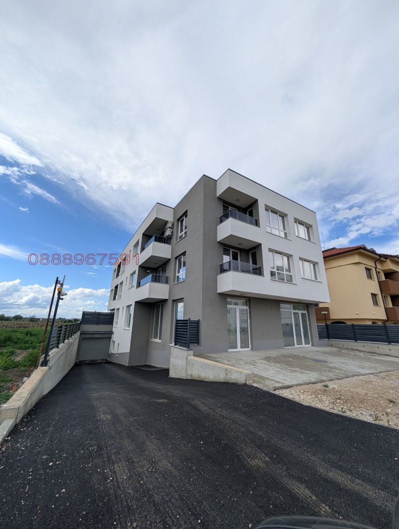 Продава  3-стаен област София , гр. Божурище , 100 кв.м | 52120411