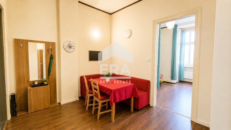 Продава 3-СТАЕН, гр. София, Център, снимка 4 - Апартаменти - 56118304