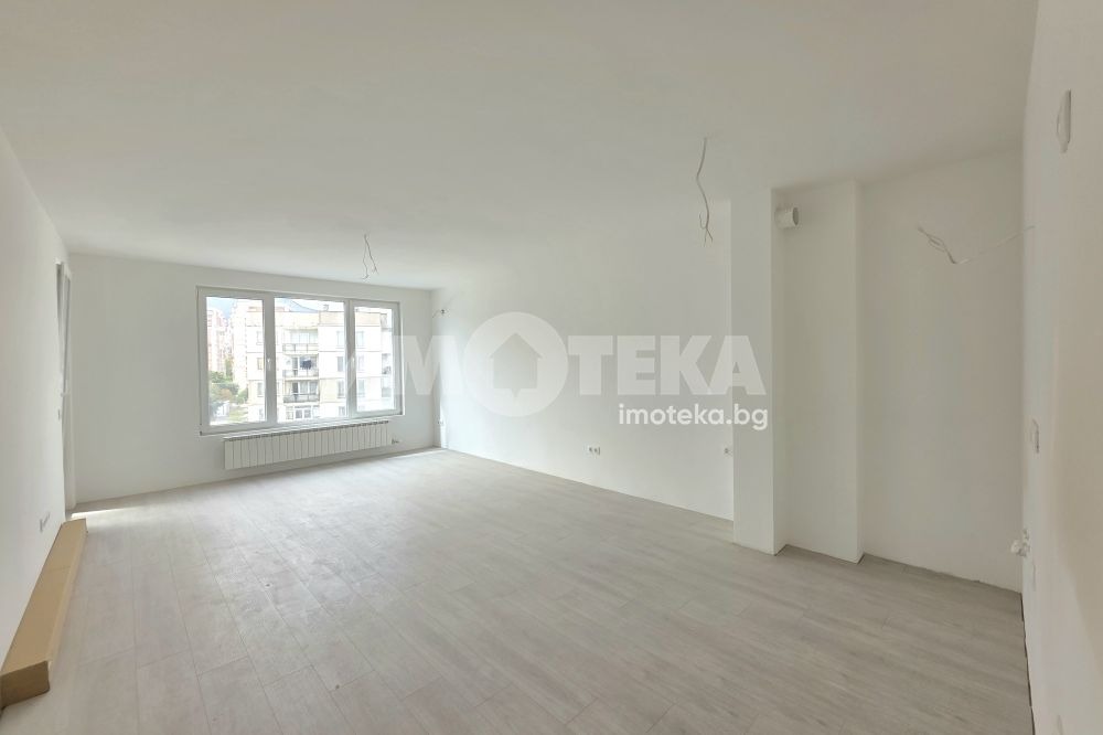 Продава МНОГОСТАЕН, гр. София, Младост 4