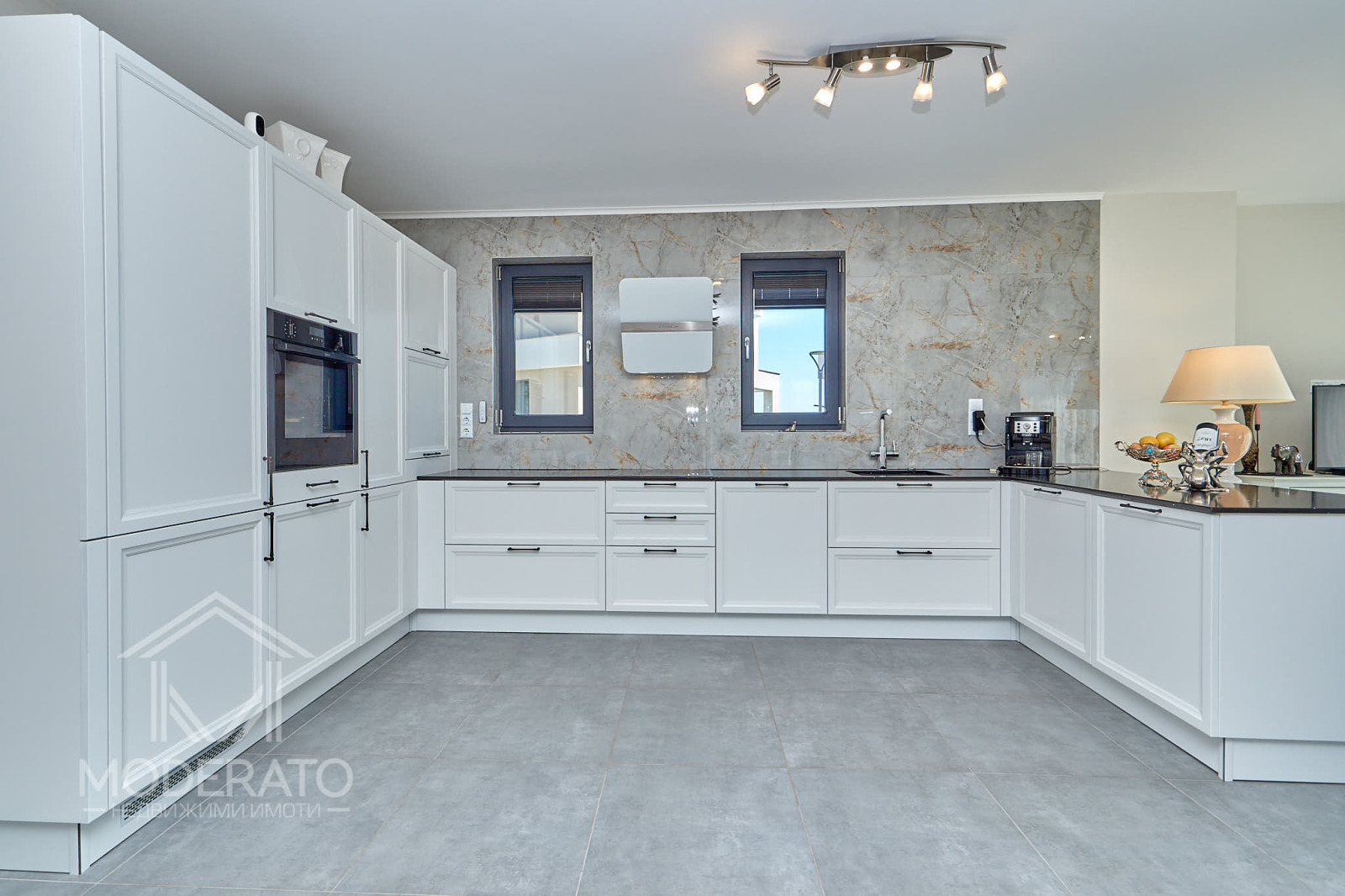 Продава КЪЩА, гр. Бургас, Сарафово, снимка 2 - Къщи - 54134273