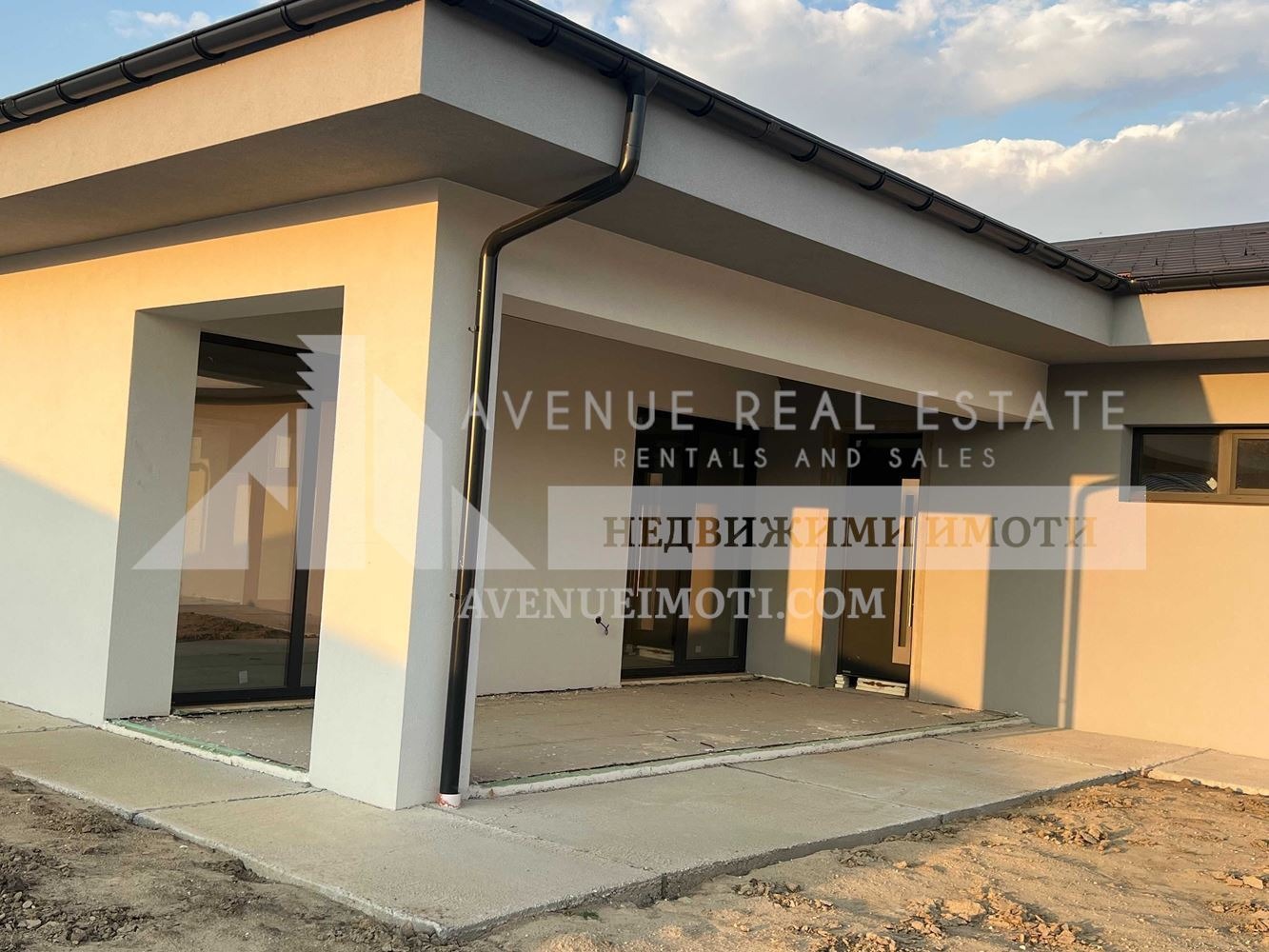 Продава КЪЩА, с. Марково, област Пловдив, снимка 15 - Къщи - 56169811