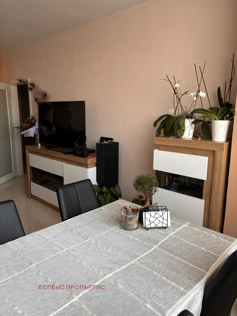 Na prodej  2 ložnice Sofia , Ljulin 4 , 75 m2 | 31801121 - obraz [3]