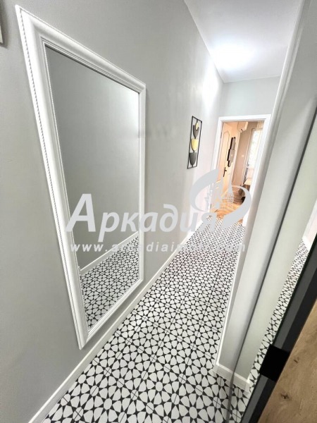 Продава  3-стаен град Пловдив , Христо Смирненски , 97 кв.м | 99721020 - изображение [8]