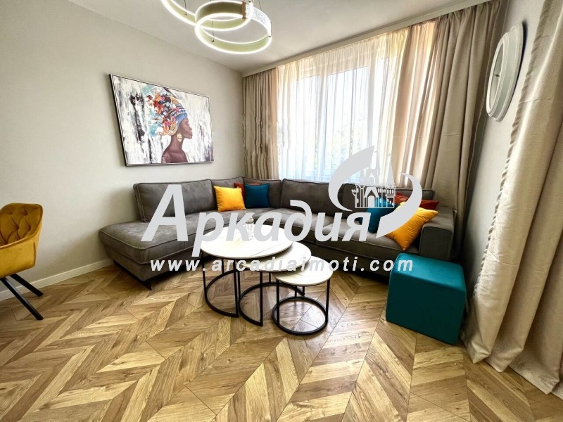 Продава  3-стаен град Пловдив , Христо Смирненски , 97 кв.м | 99721020 - изображение [2]