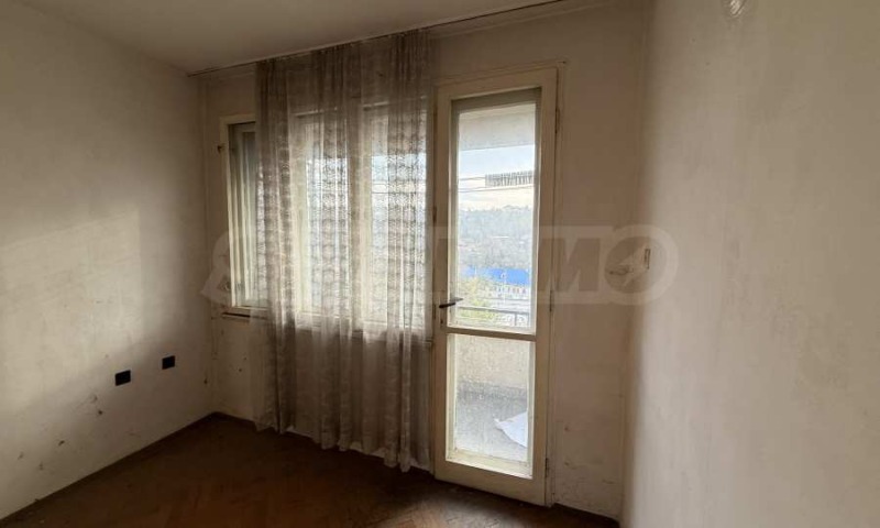 Продава 3-СТАЕН, гр. Велико Търново, Център, снимка 8 - Апартаменти - 52521708