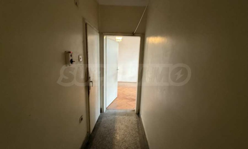 Продава 3-СТАЕН, гр. Велико Търново, Център, снимка 10 - Апартаменти - 52521708