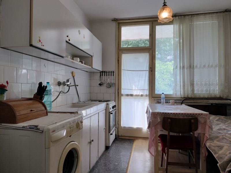 Продается  3 спальни Стара Загора , Три чучура - център , 77 кв.м | 25447995 - изображение [2]