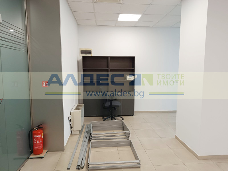 Продава ОФИС, гр. София, Полигона, снимка 4 - Офиси - 52564089