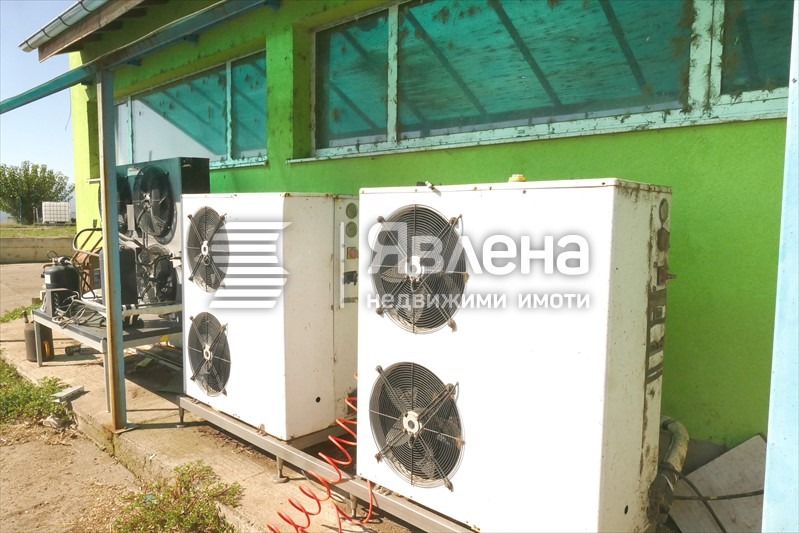 Till salu  Industribyggnad region Vratsa , Gorna Kremena , 11950 kvm | 50927705 - bild [15]