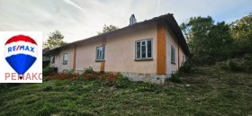 Casa Iuper, regiunea Razgrad 1